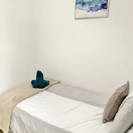 Urba Luxury 4bed