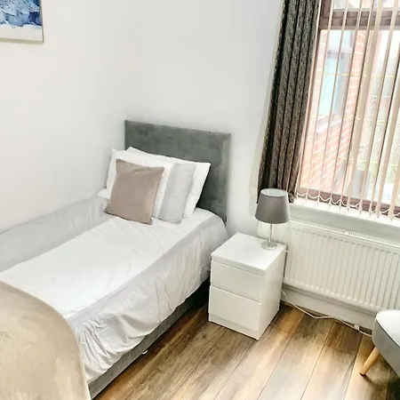 Urba Luxury 4bed * Sheffield